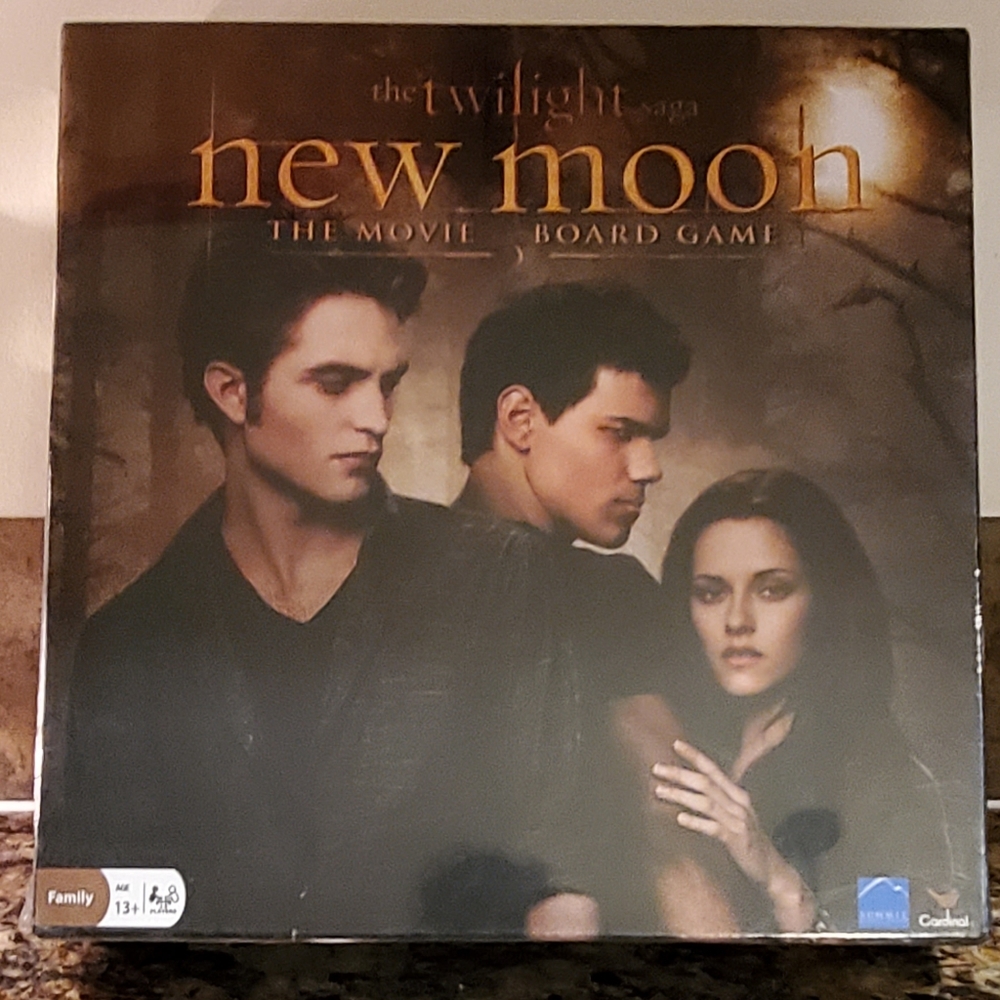 The Twilight saga New moon Board Game